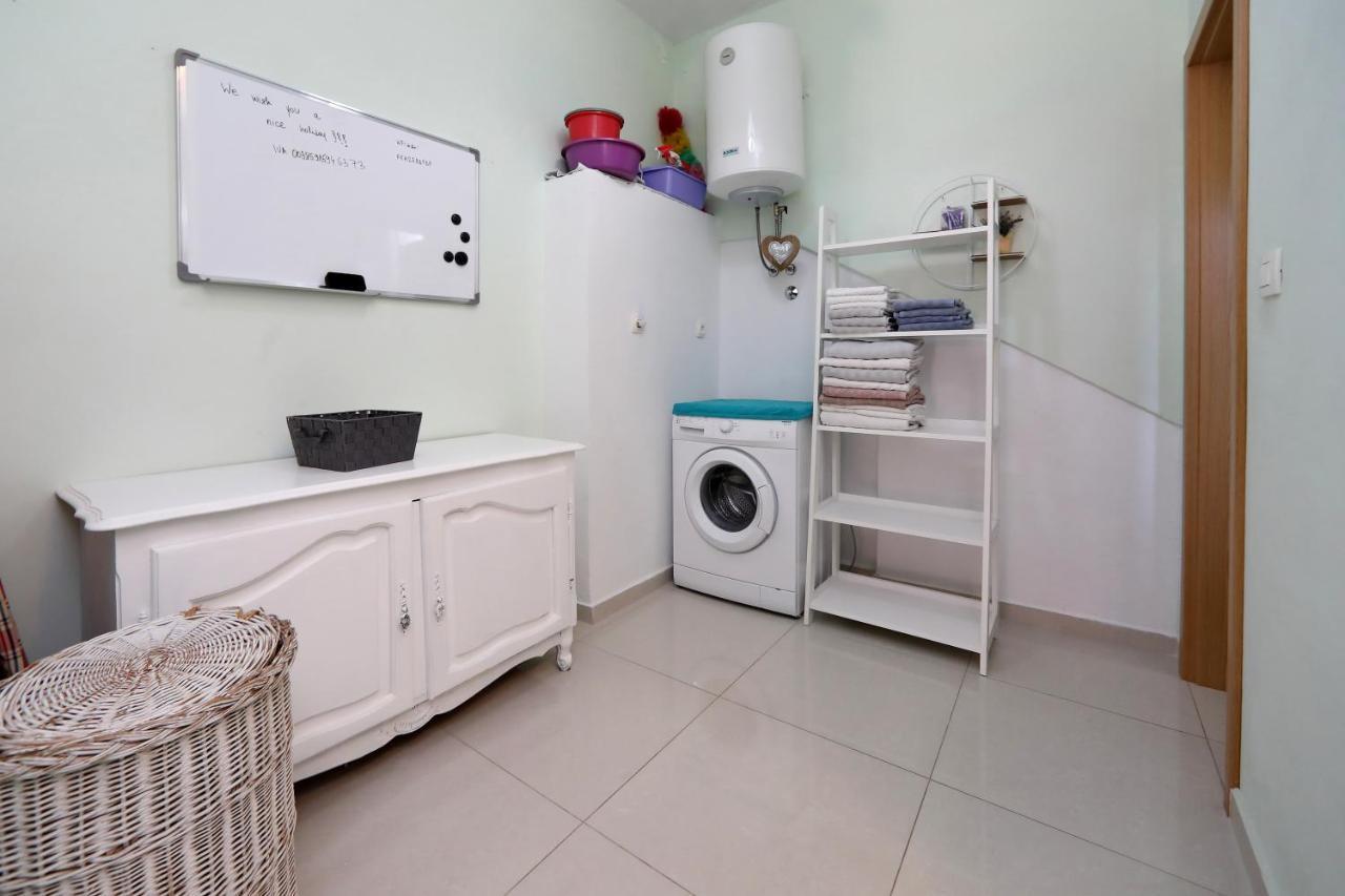 Apartment Sunny Terrace Bibinje Exterior photo